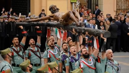 La Legión canta el 'Novio de la muerte' ante la Reina Sofía en Málaga