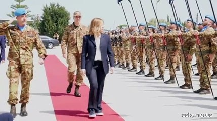 Meloni a base "Millevoi" in Libano, saluta contingente italiano