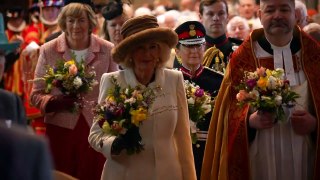 Queen meets well-wishers after attending Royal Maundy