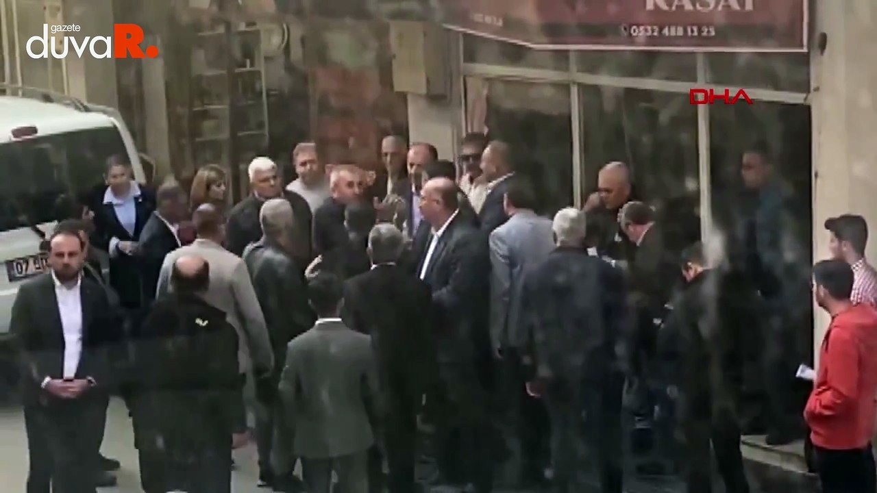 BBP'li başkan 'Oy vermeyeceğim' diyen 70 yaşındaki seçmeni yumrukladı