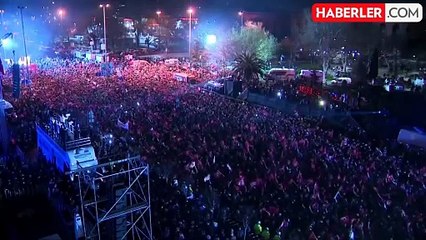 Ekrem İmamoğlu'ndan Saraçhane'de zafer konuşması! On binlerce kişiye seslendi