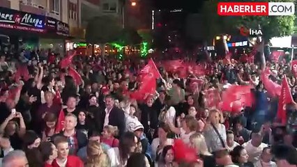 Alanya'da CHP 74 yıl sonra belediye başkanlığını Osman Özçelik ile kazandı