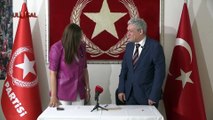 Zafer Partisi İzmir İl Başkan Yardımcısı Vatan Partisi'ne katıldı! İş İnsanı Fatoş Gürhan'a rozetini Serhan Bolluk taktı