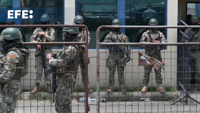 Asciende a dos la cifra de reos fallecidos tras un motín en una cárcel de Ecuador