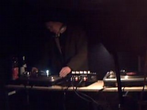 Ilogik sound system teuf du 08 03 08 - Dj, Moz