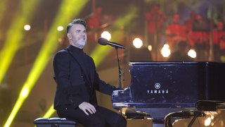 Gary Barlow is still 'angry' about the death of his daughter Poppy