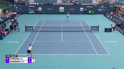 Miami - Rybakina se défait d'Azarenka et rejoint Collins en finale