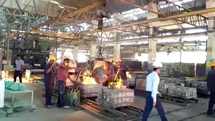 LOADMATE foundry Chain Hoist Working