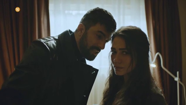 ¡¡AQUÍ, 01/04 GRAN ESTRENO, EN ESPAÑOL!! ❤️ El lunes 1 de abril de 2024. 'Mi nombre es Farah', ❤️ con Demet Özdemir y Engin Akyürek.