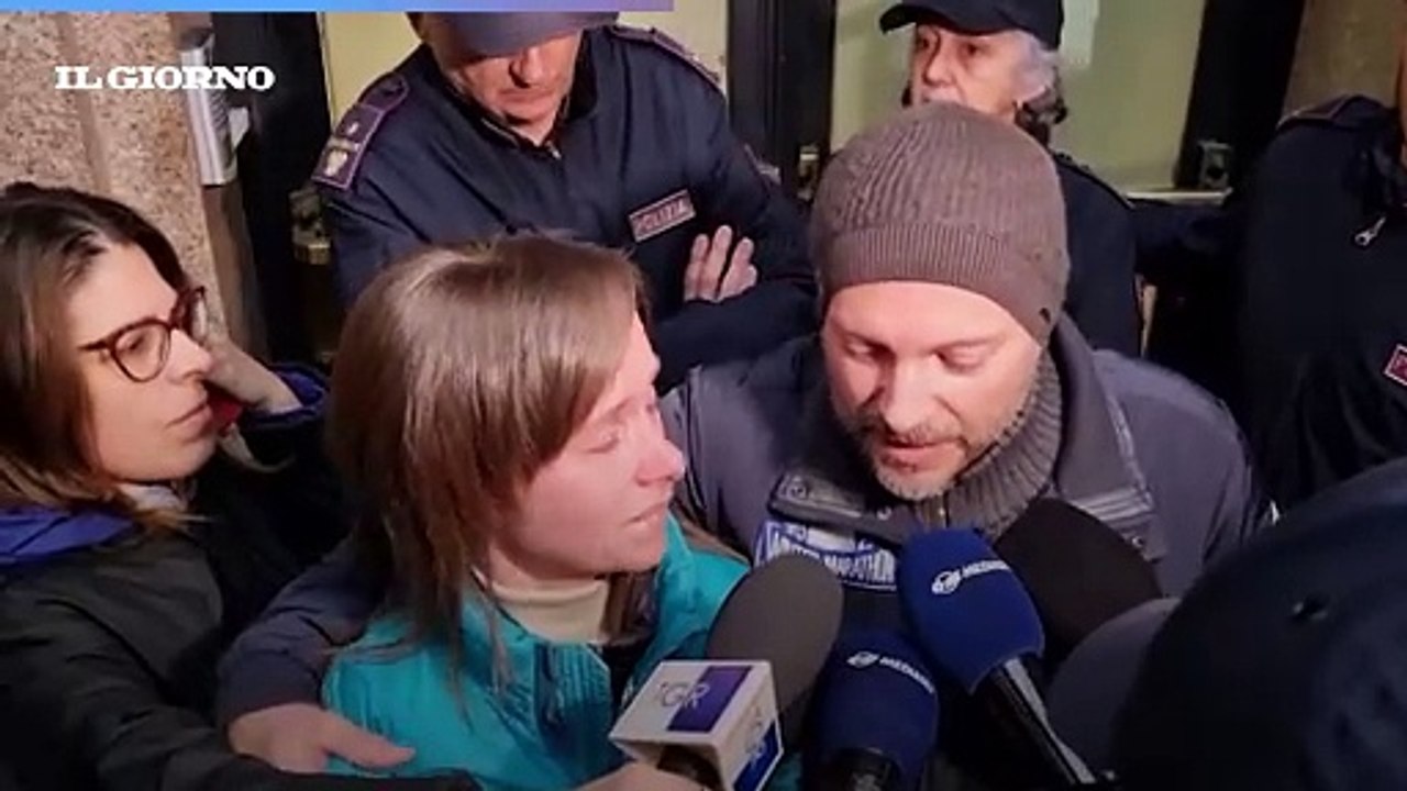 I genitori di Edoardo Galli, il 16enne scomparso da Colico, dopo il ritrovamento del figlio a Milano