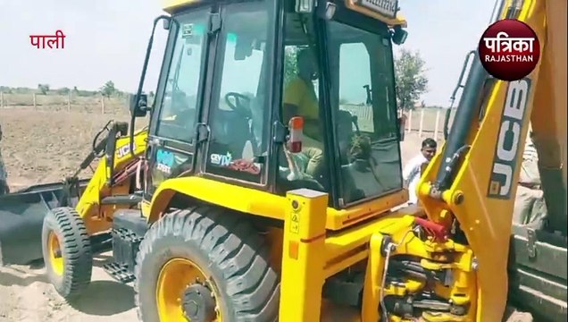 Watch Video : राजस्थान में यहां मां-बेटी की हत्या कर शव खेत में दफनाए, जेसीबी से खुदाई कर निकाले