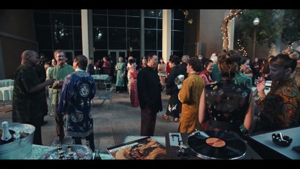 The Sympathizer - Bande-annonce officielle VOST (avec Hoa Xuande, Sandra Oh et Robert Downey Jr.)