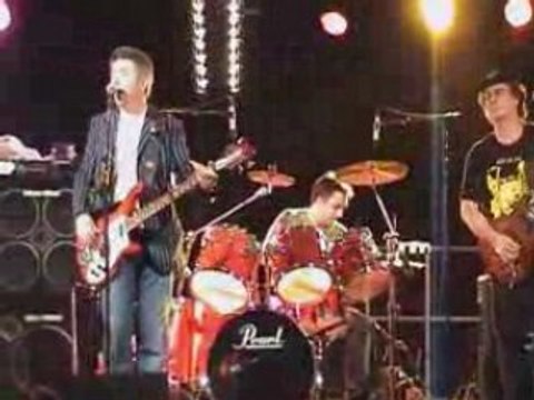 Can't buy me Love / Magical Mystery Band