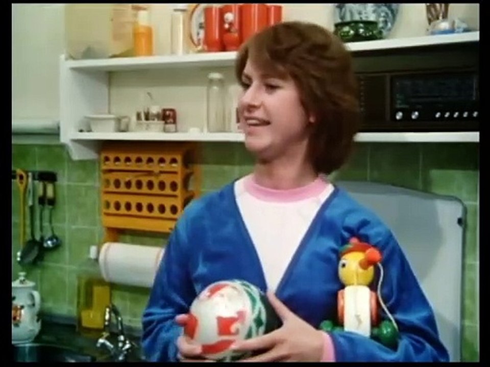 Drei Damen vom Grill - Ganze Serie - Staffel 3/Folge 7  'Scheich mit Masern' - 1982
