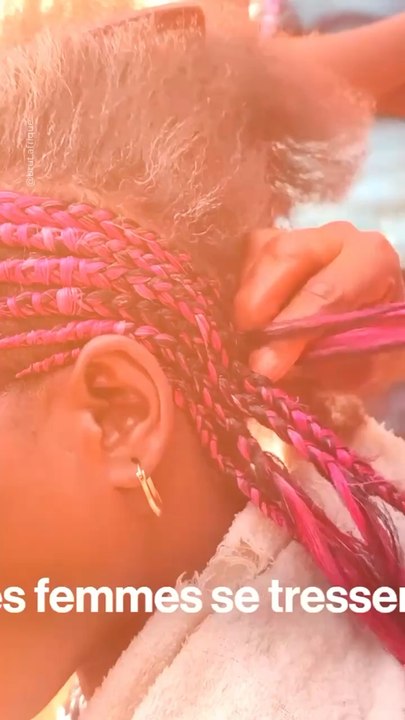 Abonne-toi pour suivre d’autres solutions positives !     @theimpactstory   Source : Brut Afrique, ORTB info  #tresse #coiffure #innovation #invention #recyclage #environnement