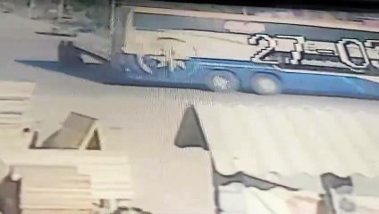 Cámara evidencia que cisterna iba a gran velocidad antes de impactar contra una moto que causó la muerte de dos personas en la Cumavi