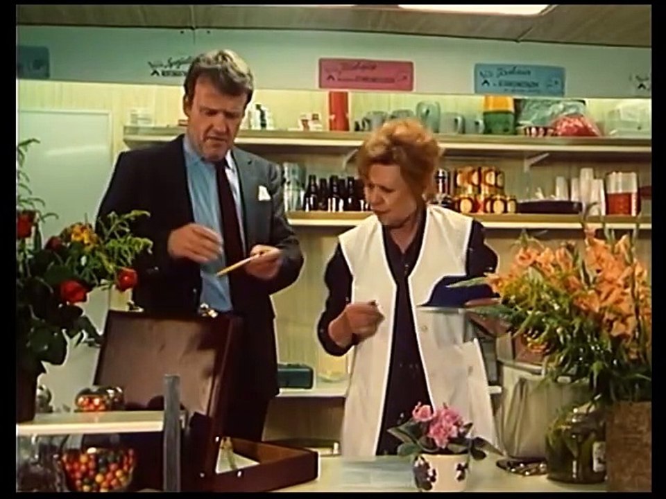 Drei Damen vom Grill - Ganze Serie - Staffel 3/Folge 13  'Wer zuletzt lacht'  - 1982