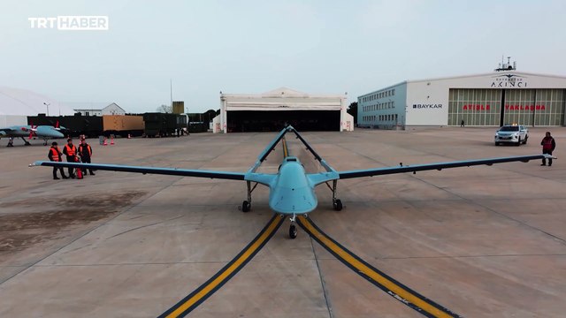 Bayraktar TB3 SİHA 27 saat kesintisiz uçtu