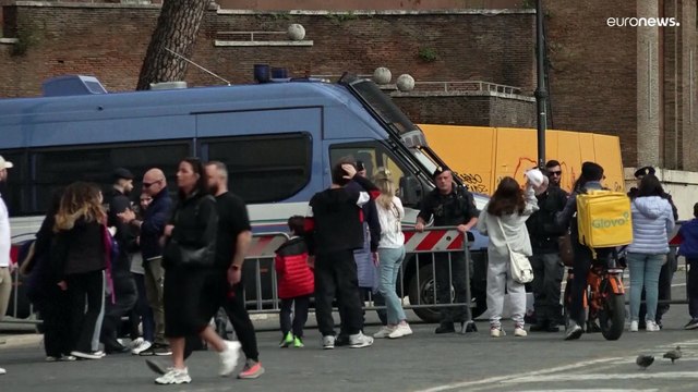 البابا فرانسيس لن يشارك في موكب درب الصليب حفاظاً على صحته