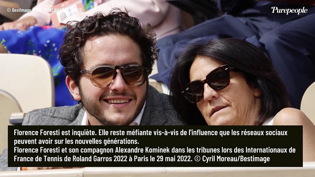 Florence Foresti, sa fille Toni, 16 ans, belle mais mal dans sa peau : un fléau face auquel "les parents ont très peu d'armes"