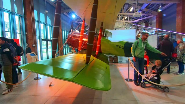 Des Étoiles et des Ailes