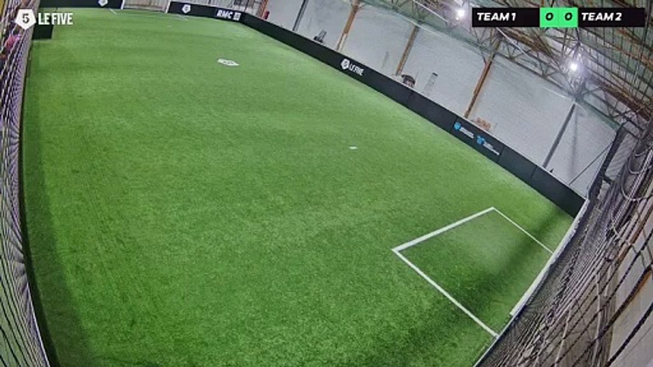 Theodore  29/03 à 23:09 - Football Terrain 2 (LeFive Limoges)