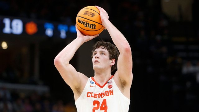 Duke vs Houston: NCAA Tournament big clashes continue