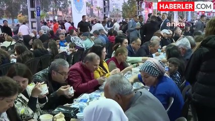Vahap Seçer, Erdemli'de yurttaşlarla buluştu