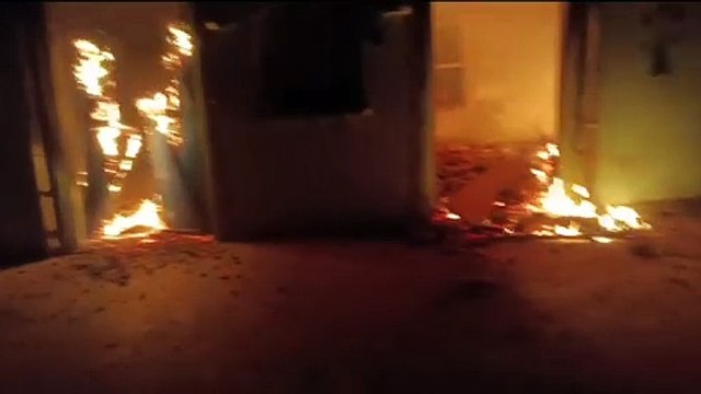 मकान में आग लगने से घरेलू सामान जलकर राख, लाखों का हुआ नुकसान