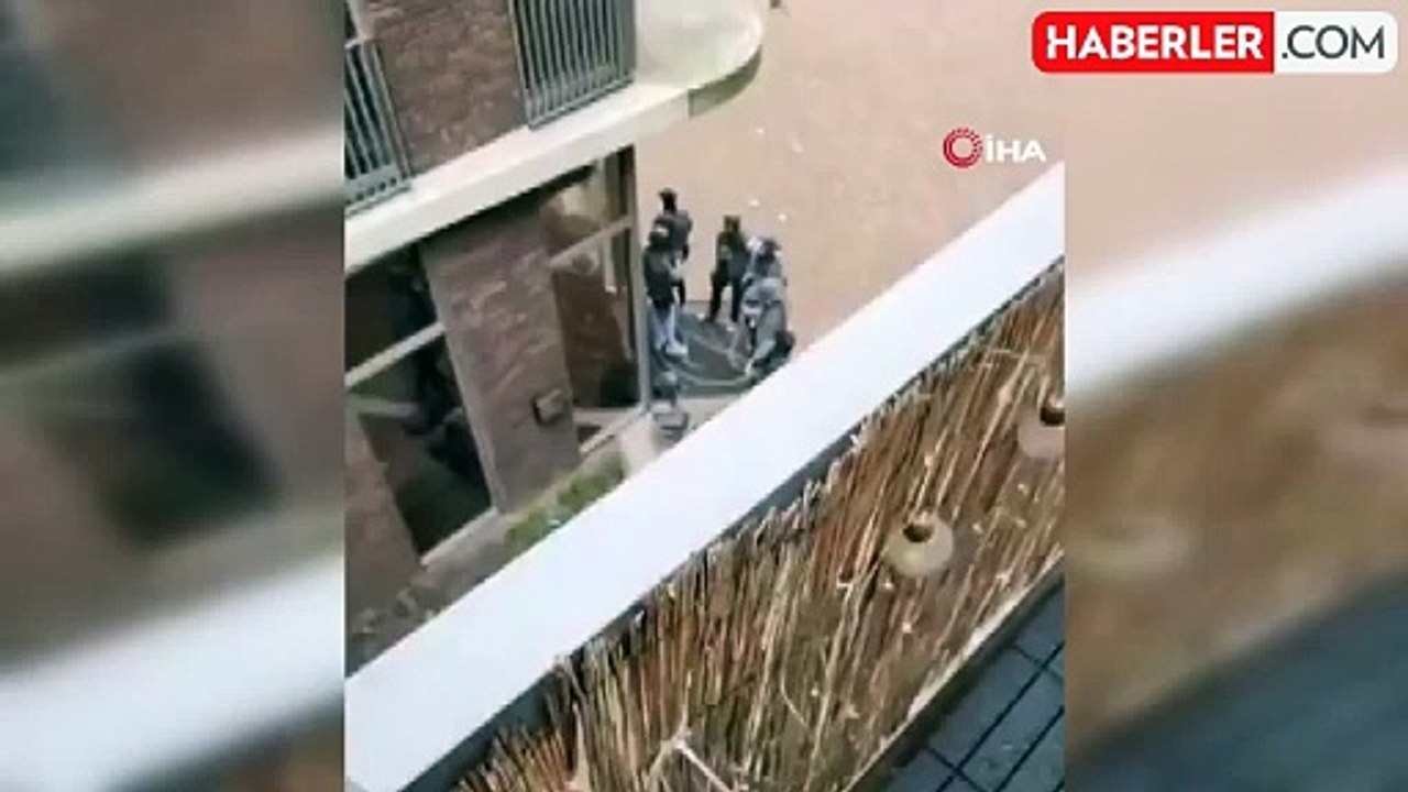 Hollanda'da kafede rehine krizi