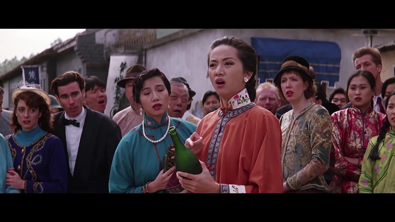Jackie Chan drank and stood up for his stepmother in the movie DRUNK MASTER 2 (1994)