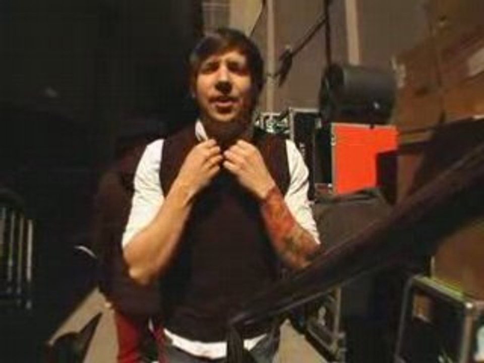 Simple Plan "Come See How Good We Look"