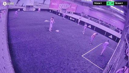 2 30/03 à 17:20 - Football Adidas (LeFive Bobigny)