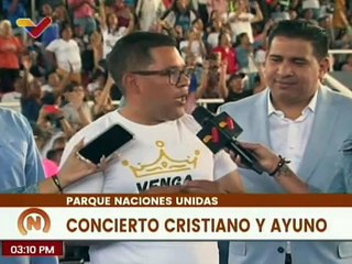 Jefe de Gobierno de Caracas Nahum Fernández participa en el Concierto Cristiano y Ayuno