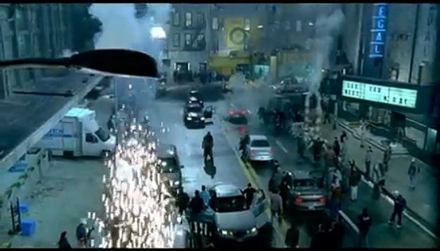 Hellboy II : Les Légions d'or maudites Bande-annonce (IT)