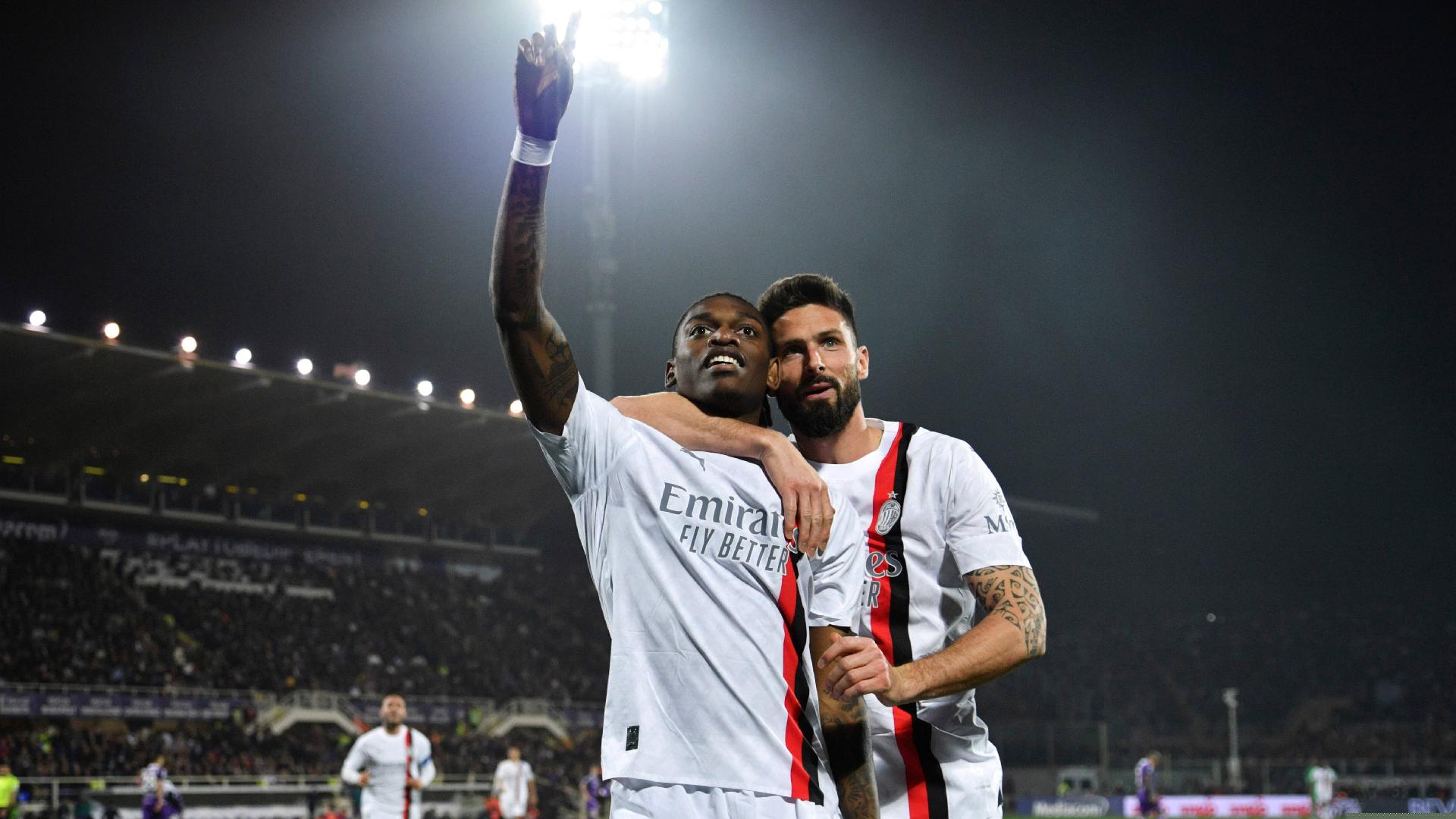 Fiorentina v AC Milan