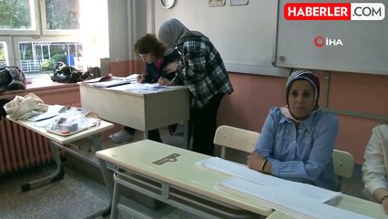 Trabzon'da oy kullanma işlemi başladı