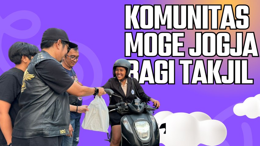 Komunitas Moge Jogja Bagi Takjil