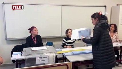 Candan Erçetin Sandık Kurulu Üyesi oldu