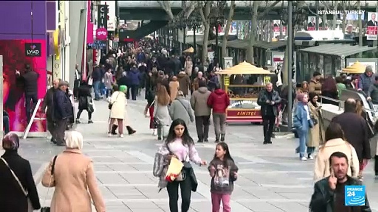 Turks head to the polls in local elections