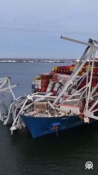 destroços de ponte no navio em baltimore