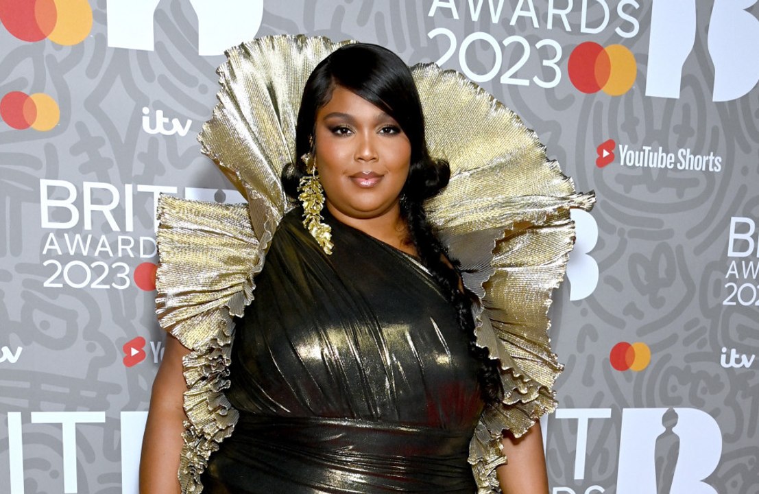 Lizzo 'deja' la industria musical