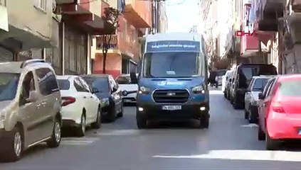 Bağcılar’da engelli seçmenler sandığa özel araçlarla götürüldü