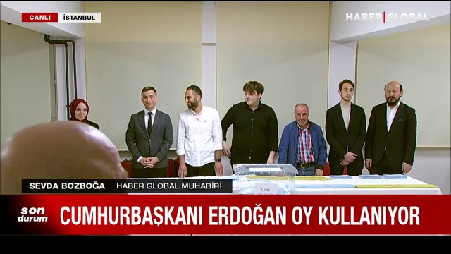 Cumhurbaşkanı Erdoğan eşi Emine Erdoğan ile birlikte oyunu kullandı