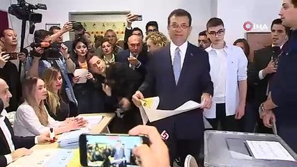 İmamoğlu oyunu kullandı ama tüm gözler ondaydı! Ramazan günü yaptığı hareket büyük tepki topladı