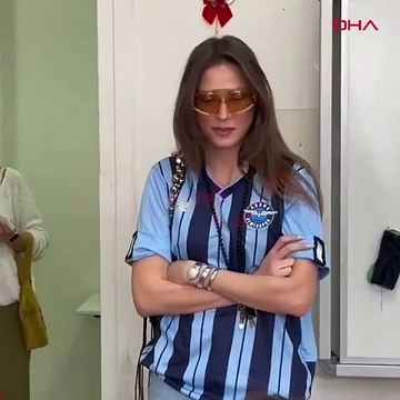 Serenay Sarıkaya'dan Adana Demirspor sürprizi