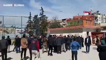 Muhtarlık yarışında silahlar konuştu! Onlarca yaralı var