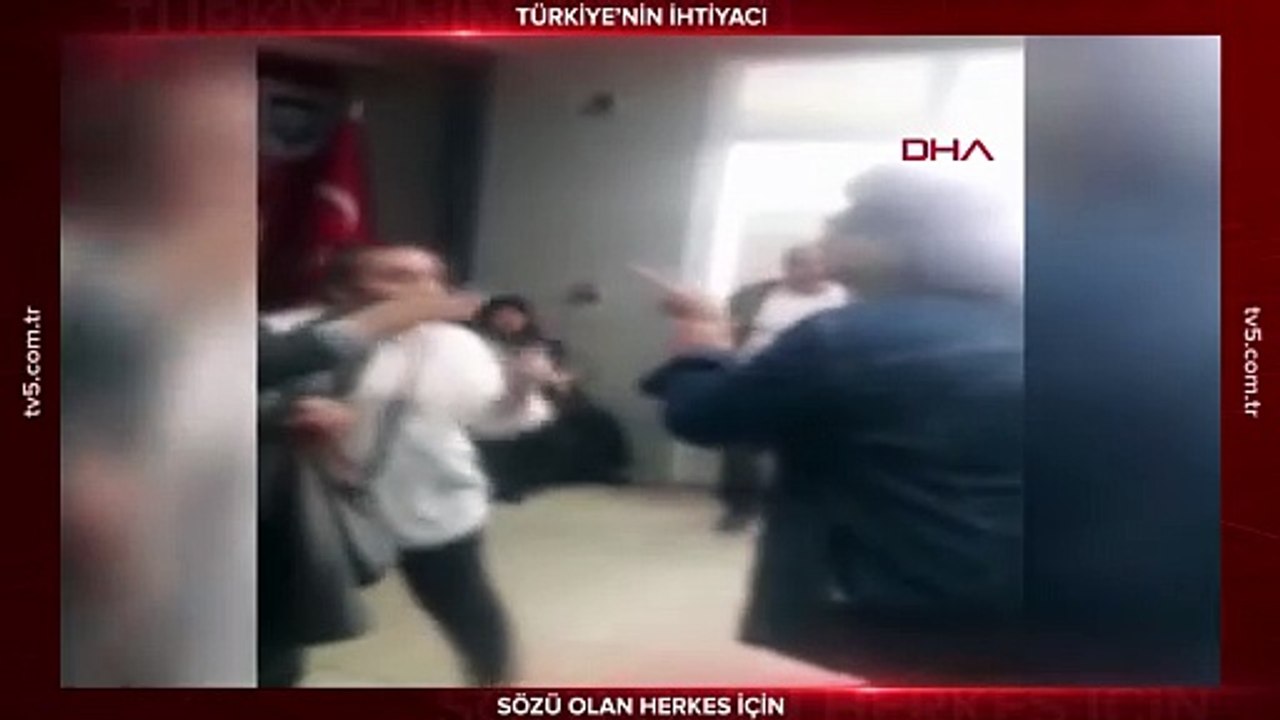 Okul kapısında 'muhtarlık pusulası' tartışması
