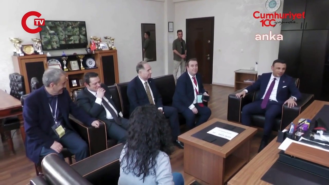 CHP İstanbul İl Başkanı Özgür Çelik oyunu kullandı