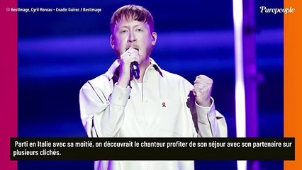 Eddy de Pretto a-t-il trouvé l'amour selon ses critères spécifiques ? Le chanteur s'est affiché avec un beau brun en Italie...